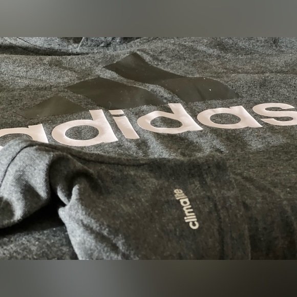 Moisture-absorbing AEROREADY Climalite Adidas Adjustable hooded jersey! - Picture 5 of 5